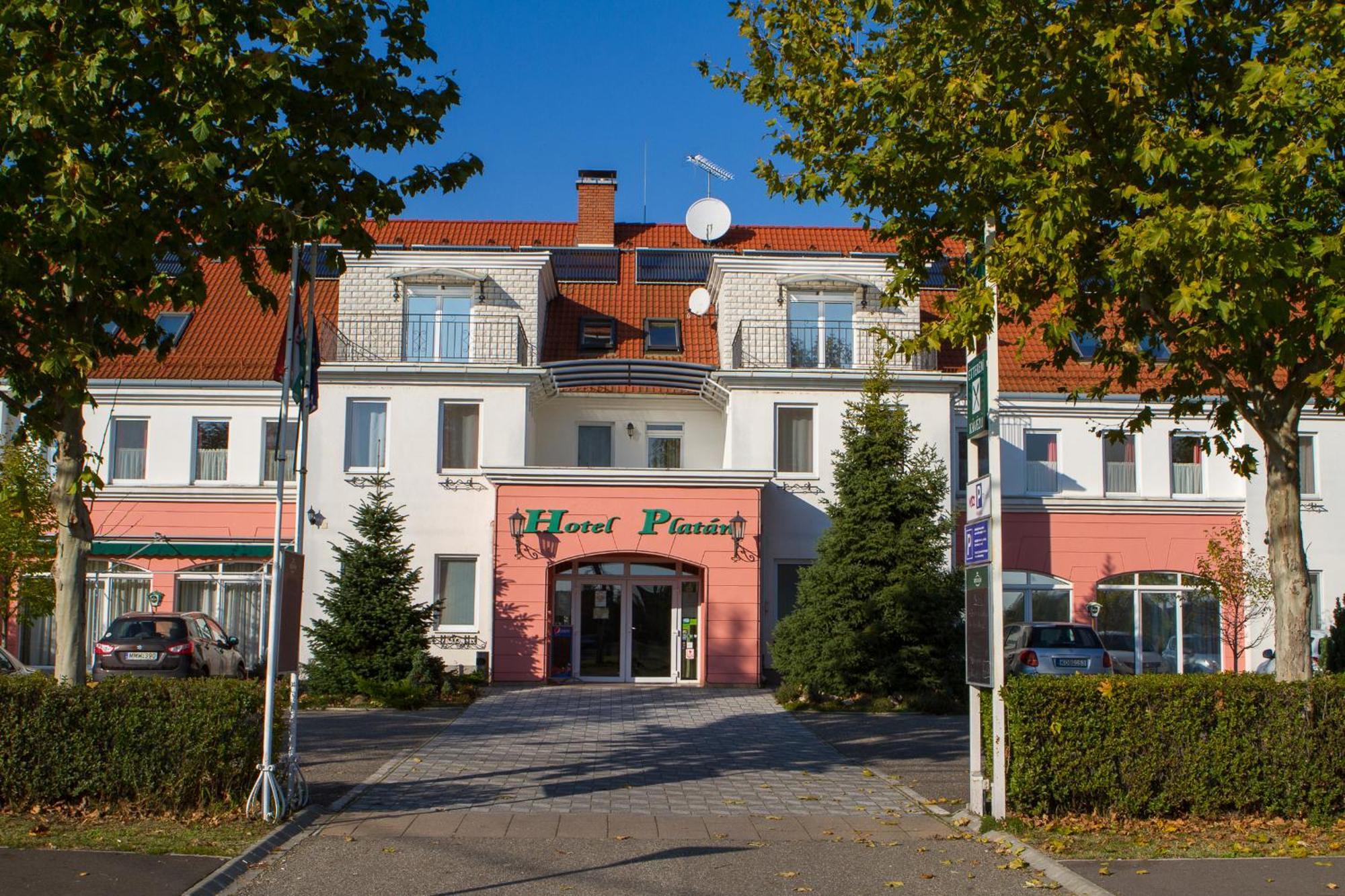 Platan Hotel Debrecín Exteriér fotografie