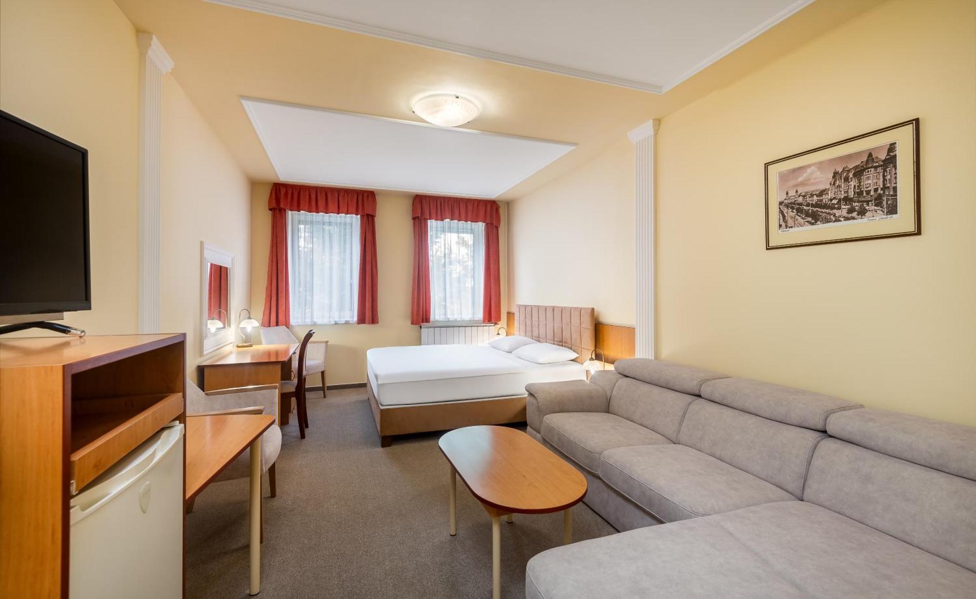 Platan Hotel Debrecín Exteriér fotografie