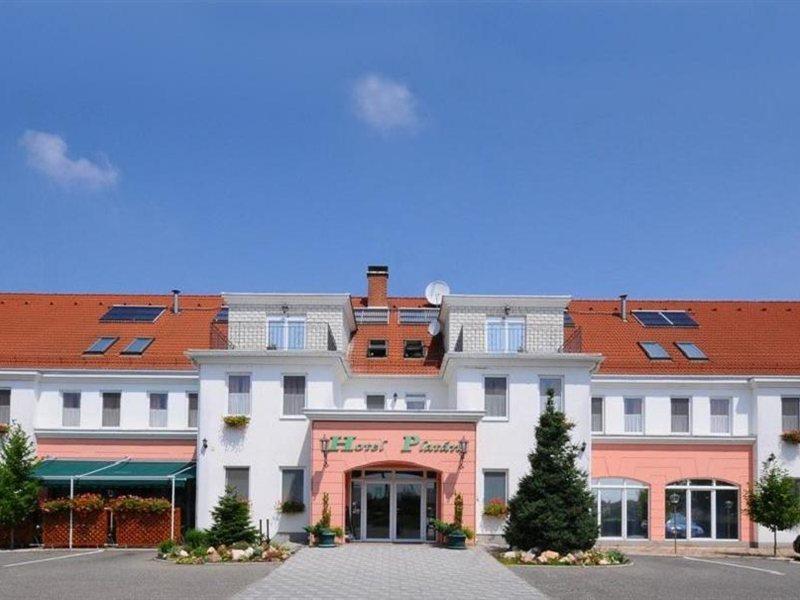 Platan Hotel Debrecín Exteriér fotografie