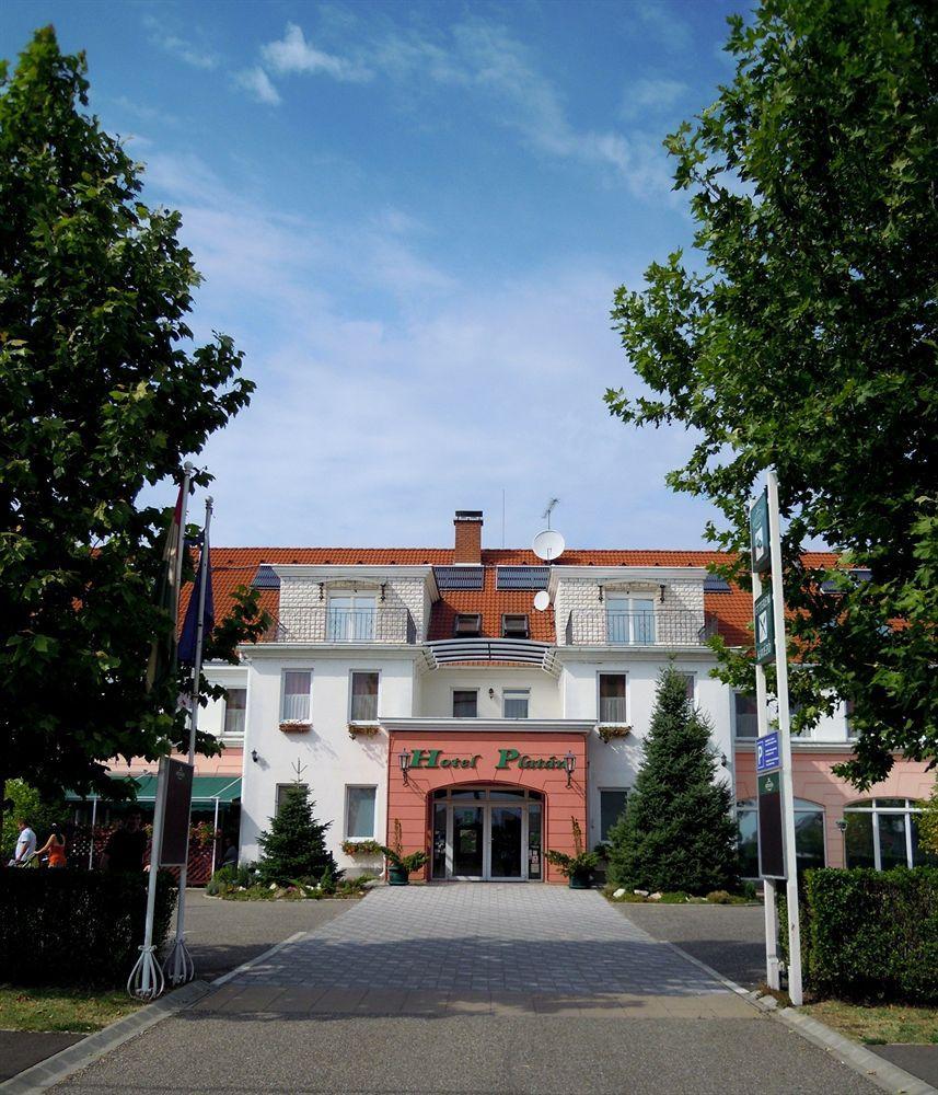 Platan Hotel Debrecín Exteriér fotografie
